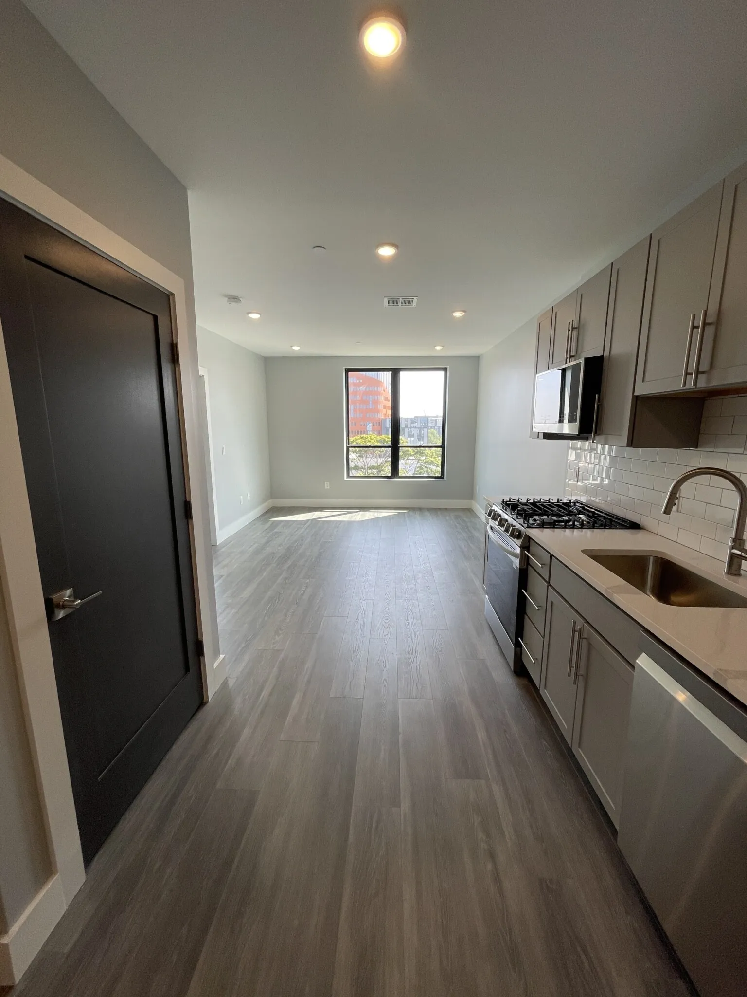 365 Western Ave, Brighton