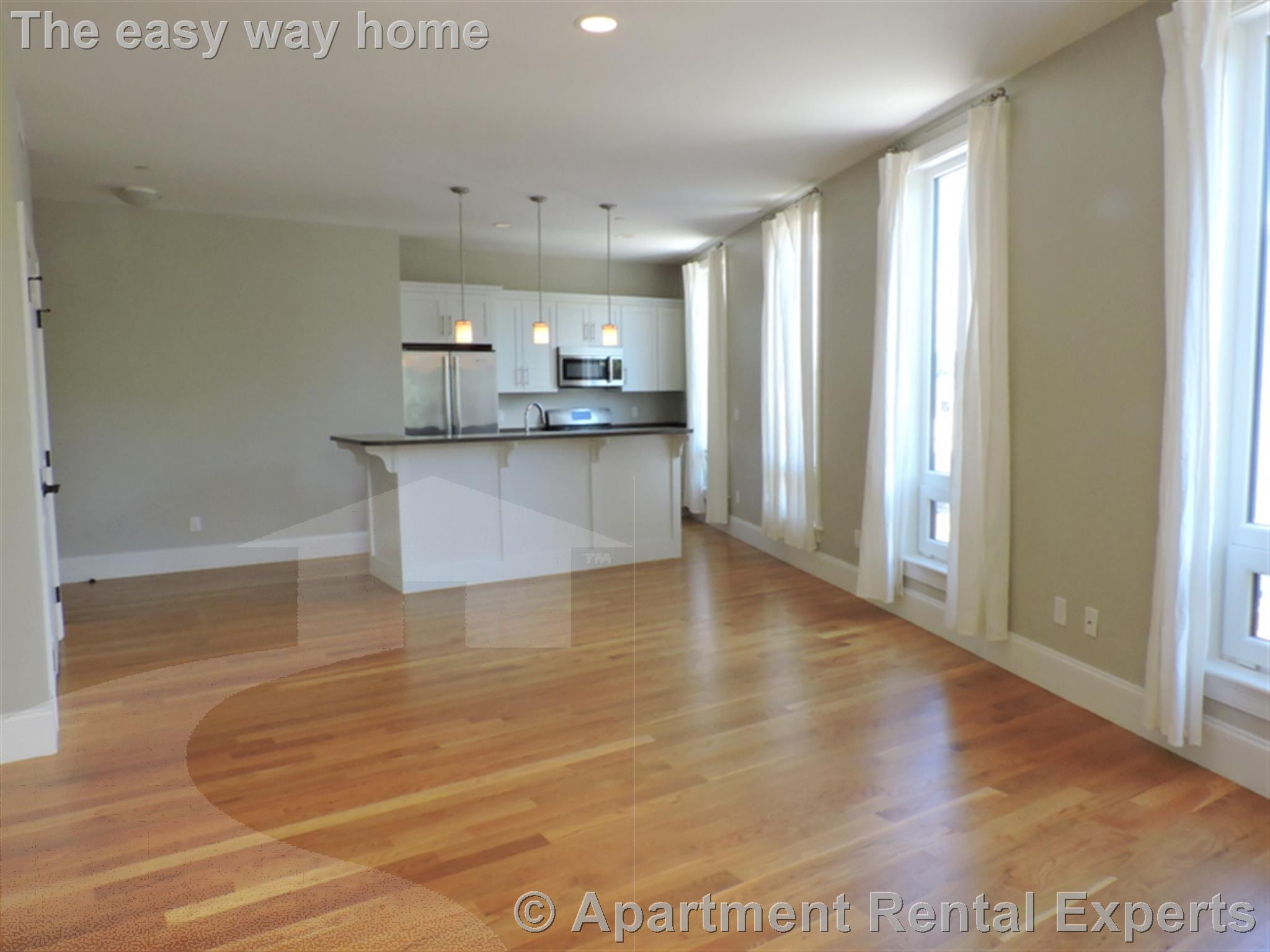 168 Hampshire, Central Square