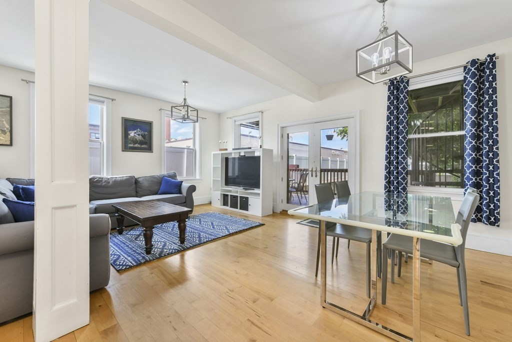 714 East 4th, South Boston