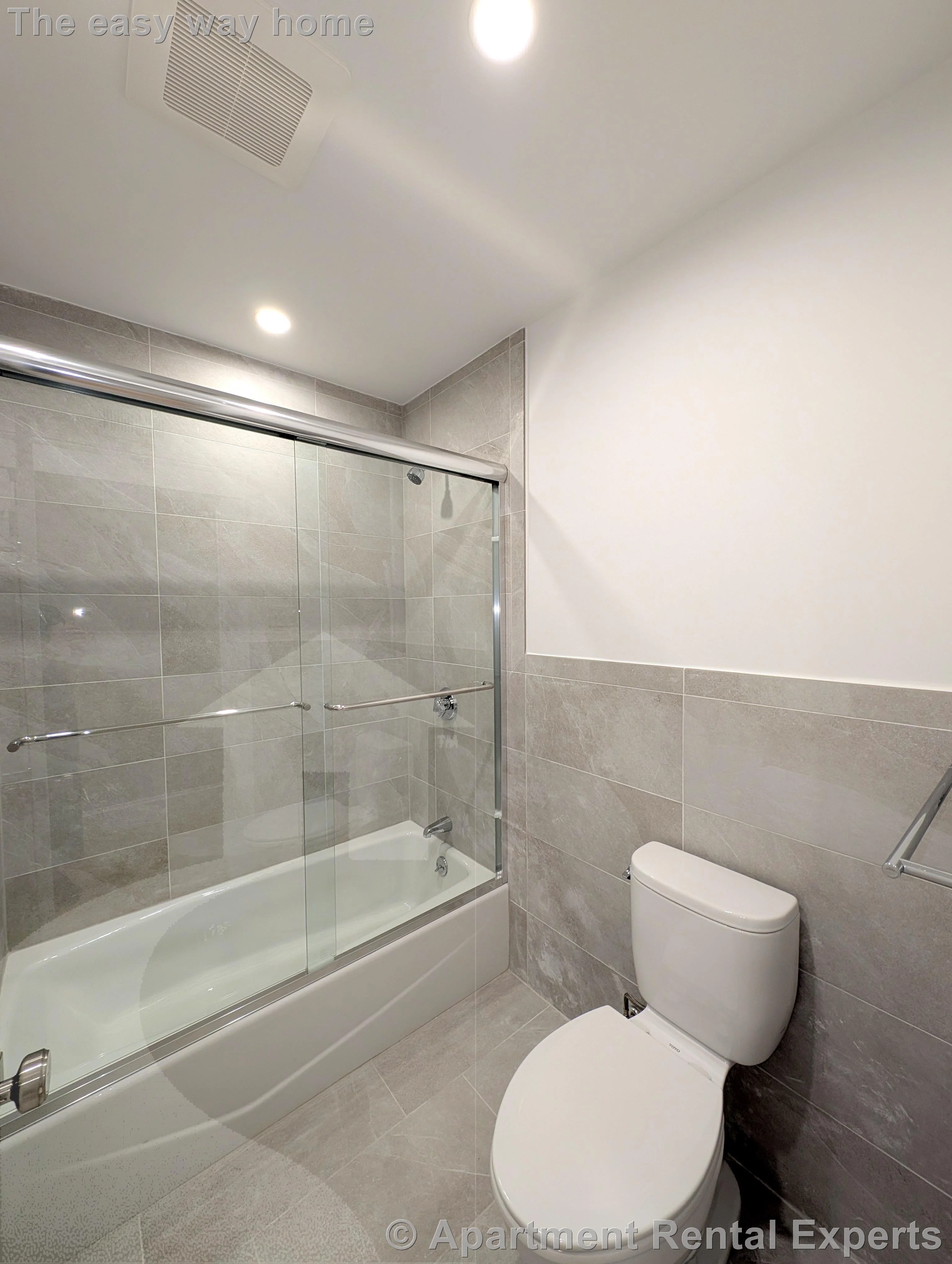 86 Orchard St, Tufts