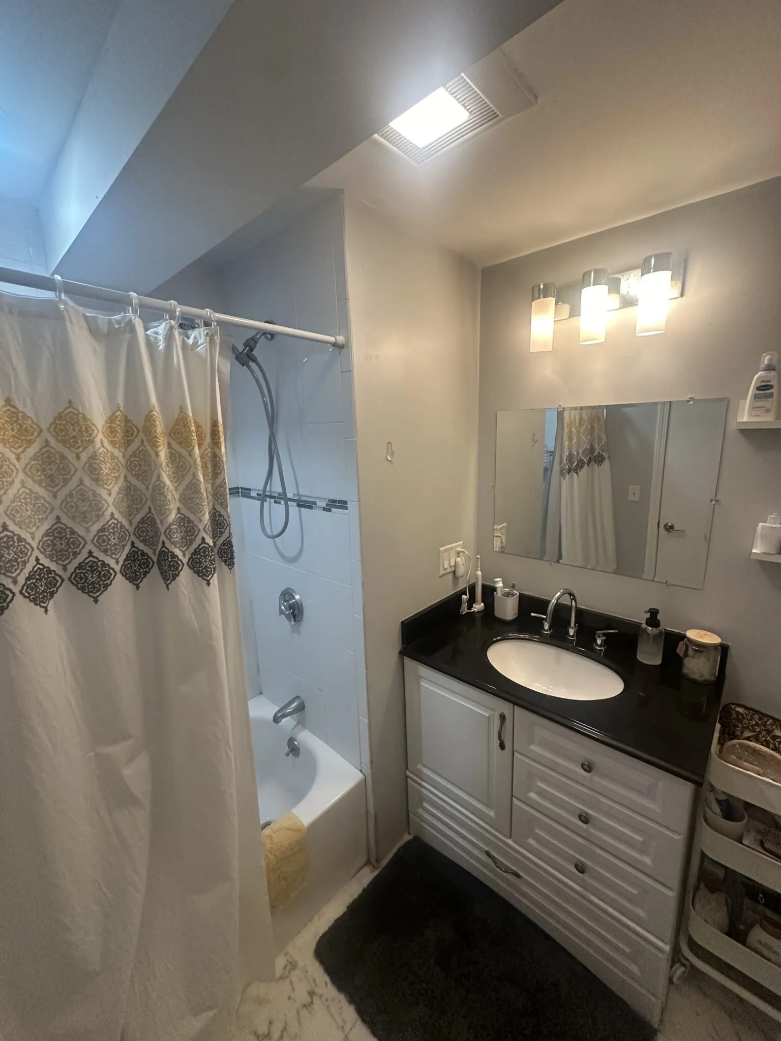 202 Third St, East Cambridge