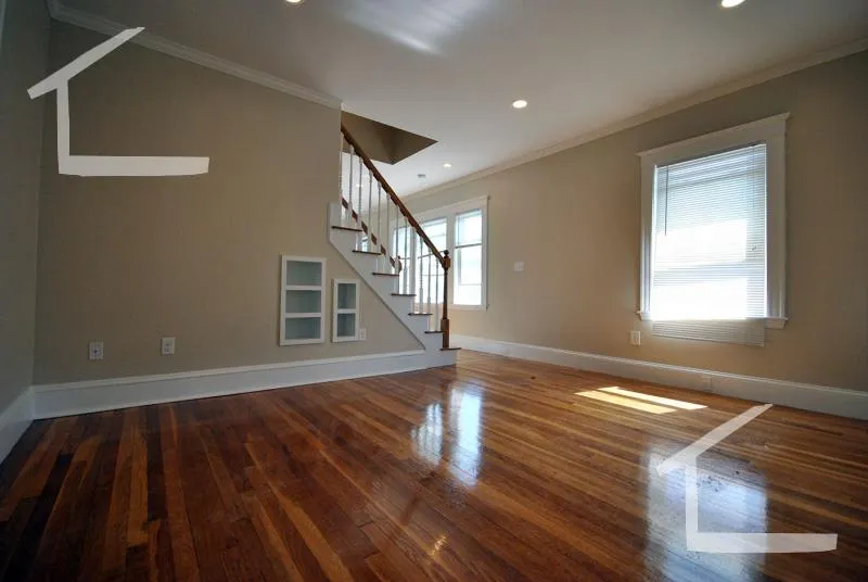 20 Tip Top St, Oak Square