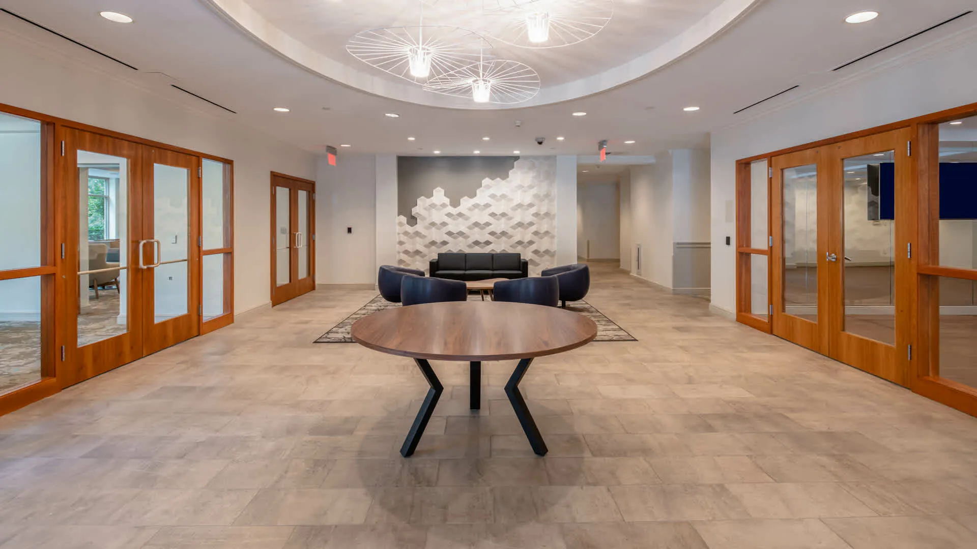 1449 Main St, West End