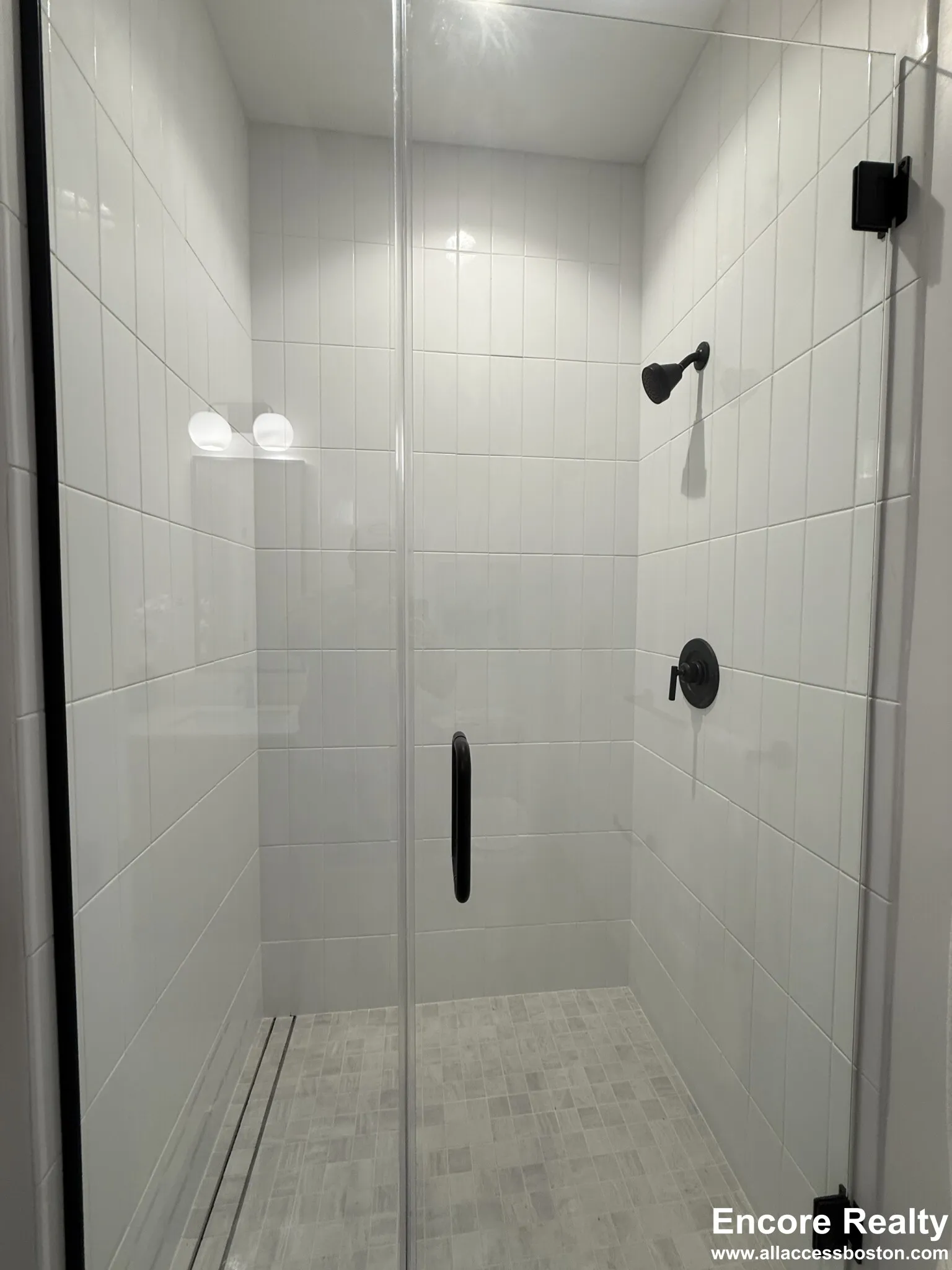 199 Gardner St, West Roxbury