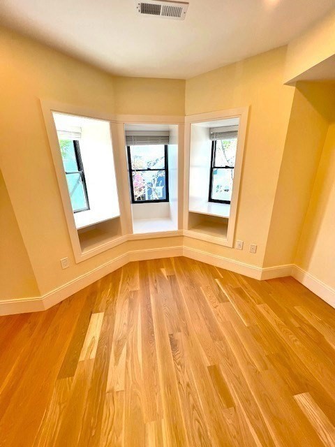 552 East 5th, South Boston