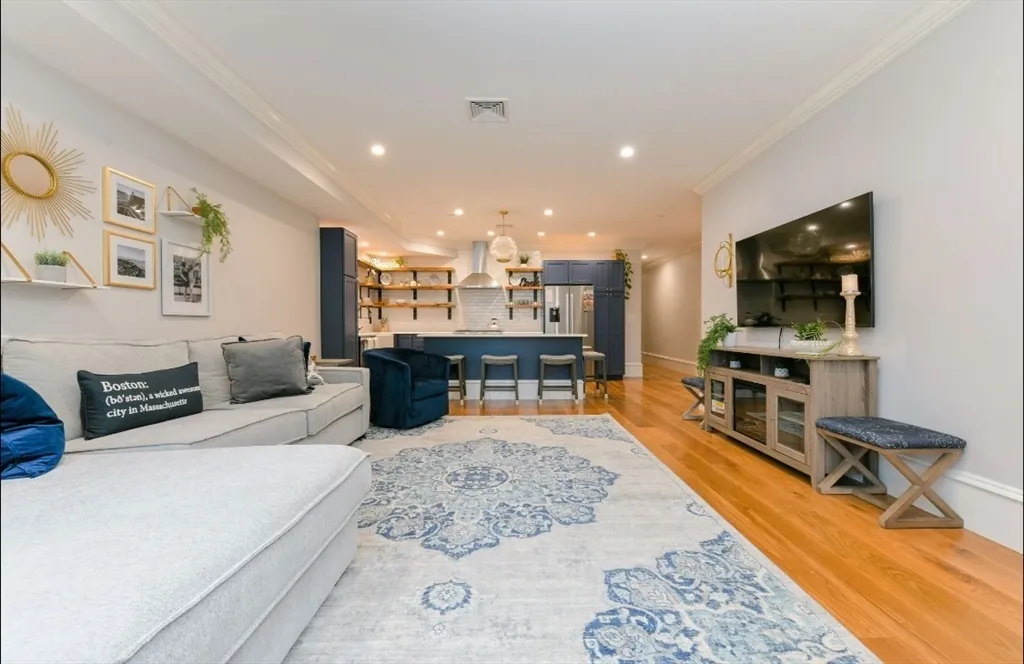 388 West Fourth St, South Boston