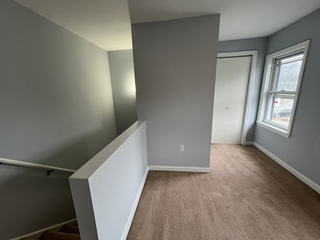 155 E Central St, Franklin