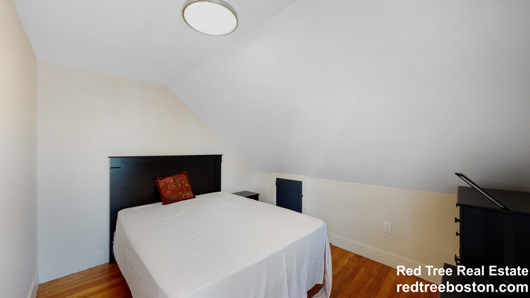 5 Chester Ave, South Side