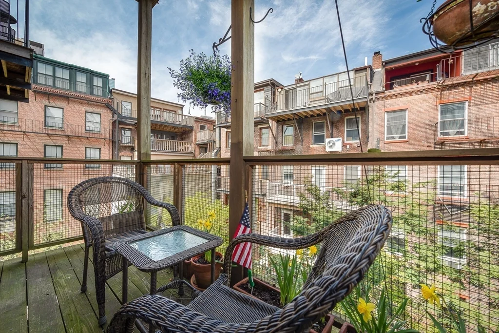 97 Waltham St, South End