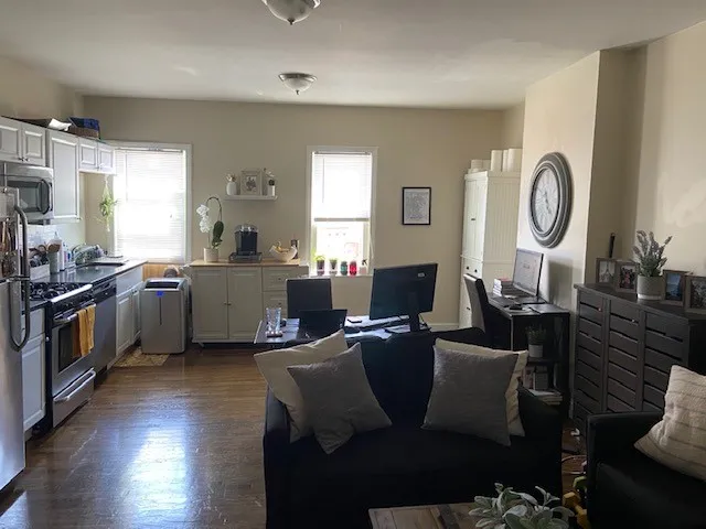28 L St, South Boston
