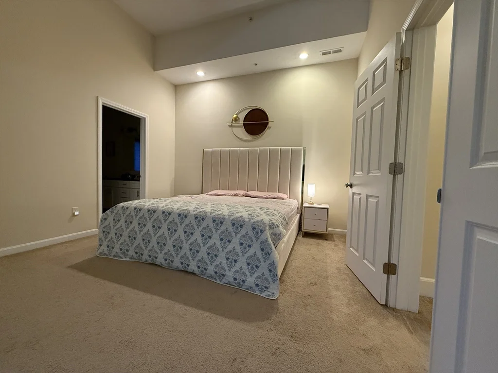 32 John Hancock Dr, Ashland