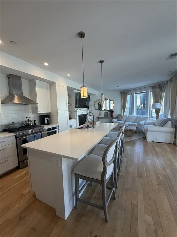283 Old Colony, South Boston