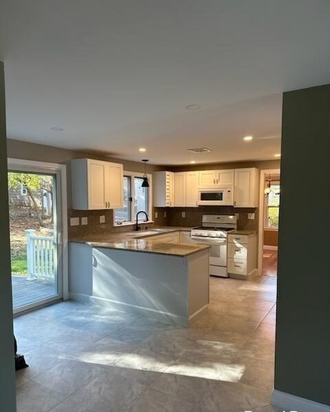 202 Dale St, Waltham