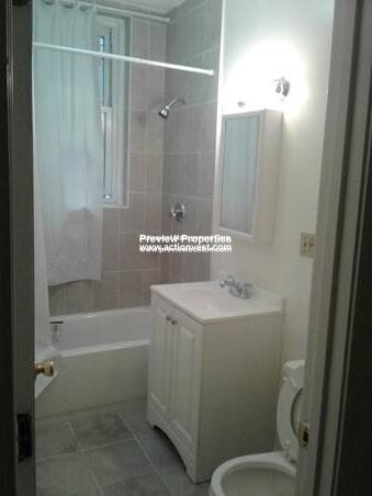 1423 Commonwealth Ave, Brighton