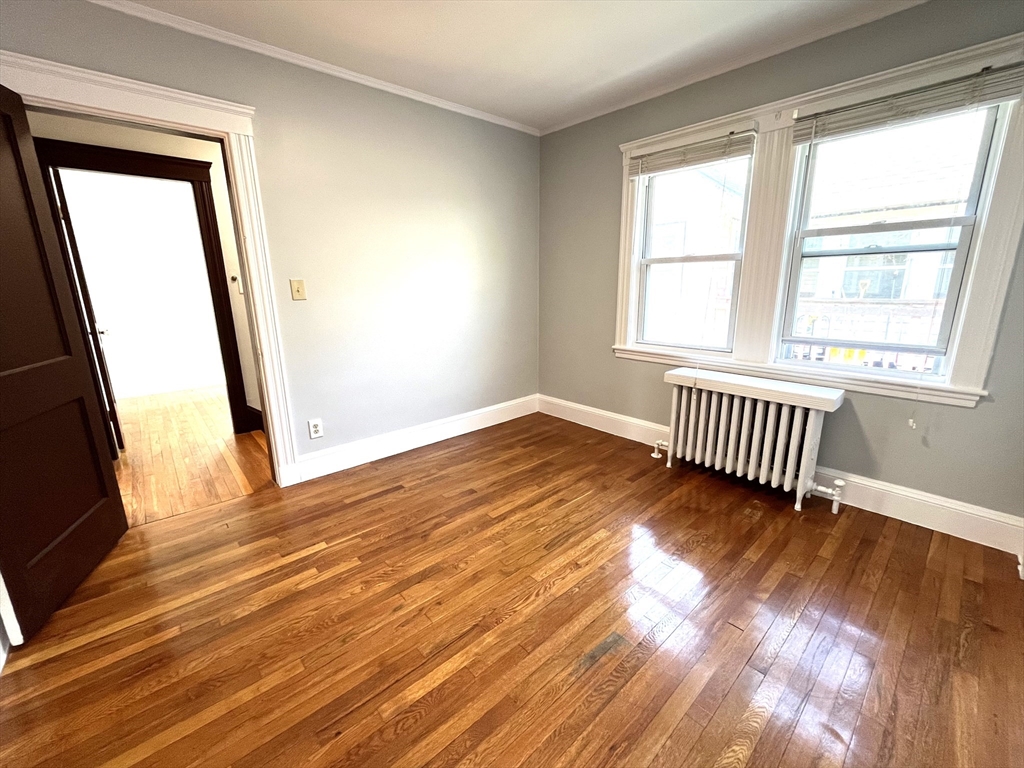 130 Grove St, West Roxbury