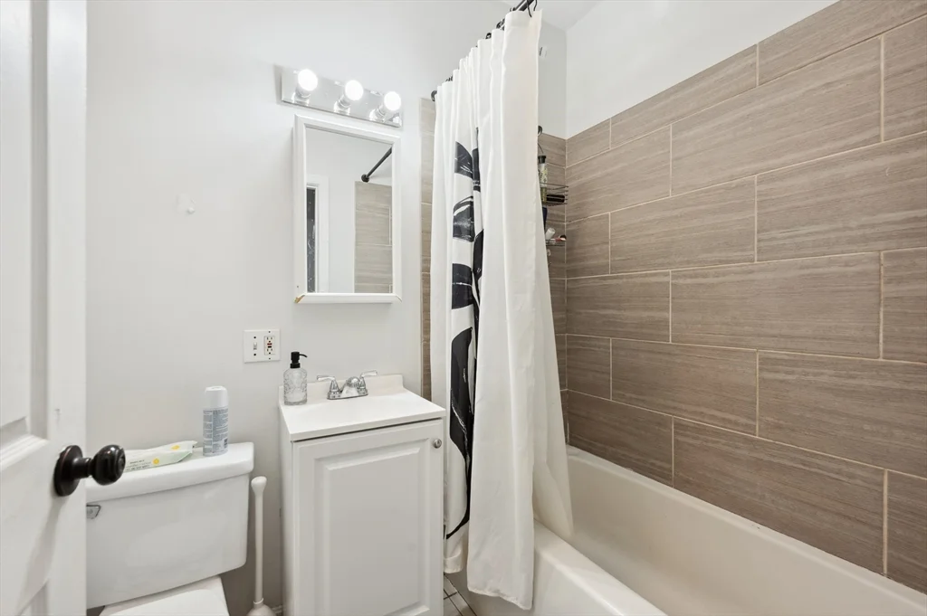 12 Foster St, North End