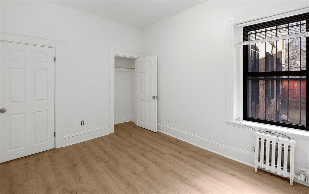 868 Huntington Ave, Mission Hill