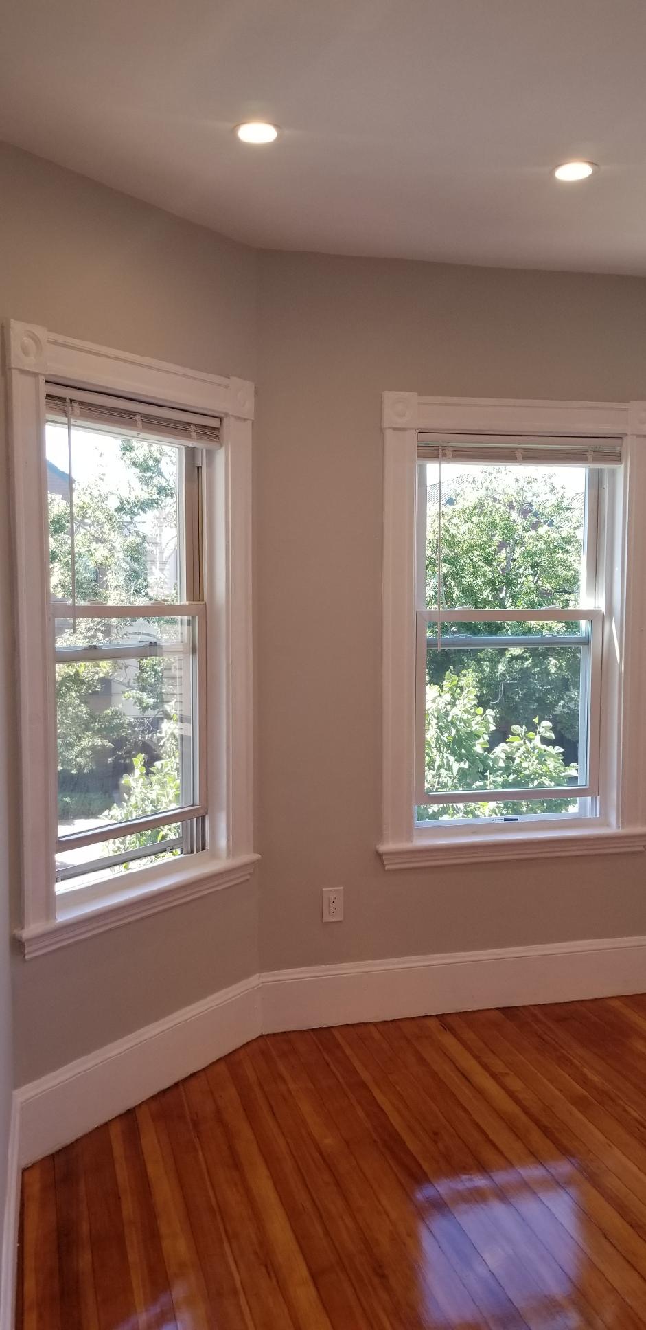 164 Hyde Park Ave, Jamaica Plain