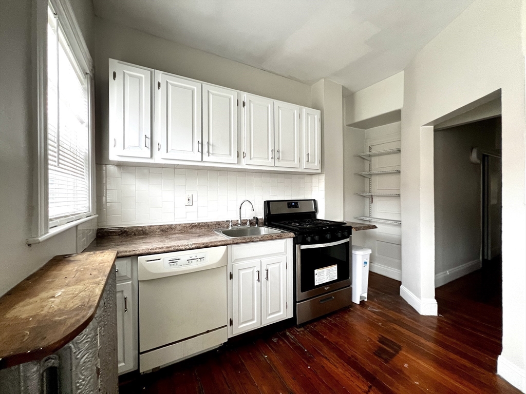 18 Winslow Rd, Coolidge Corner