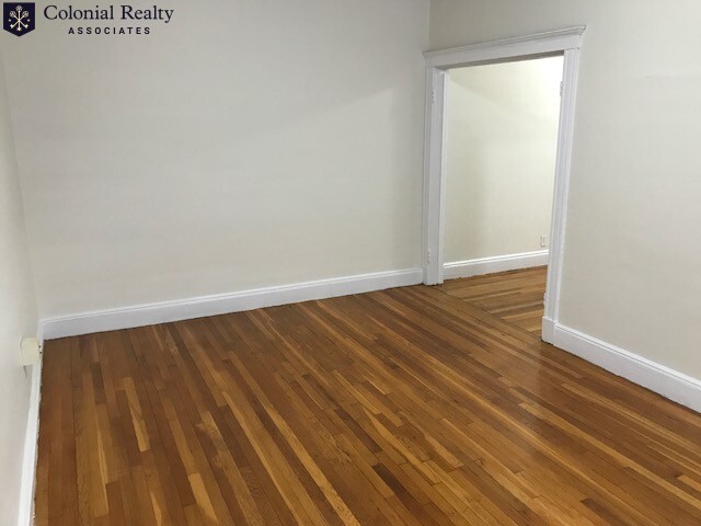 1803 Commonwealth Ave, Brighton