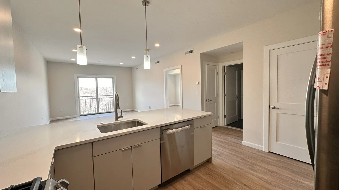 458 Washington St, Brighton