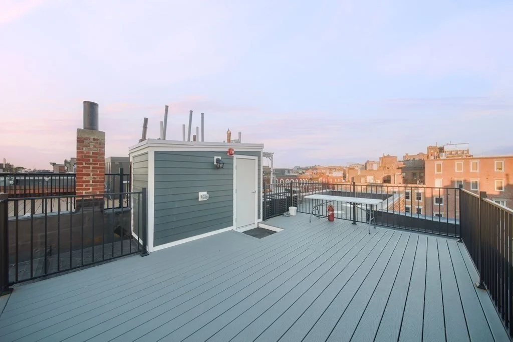 95 Endicott St, North End