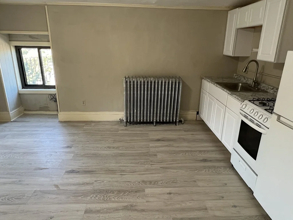 14 Monument Sq, Charlestown