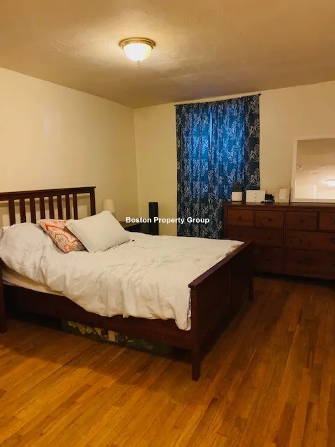 29 Lambert St, Roxbury