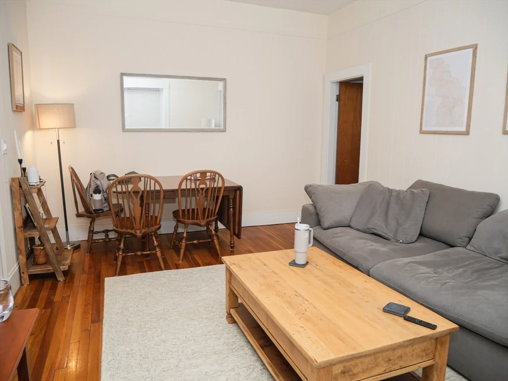 1386 Beacon, Coolidge Corner