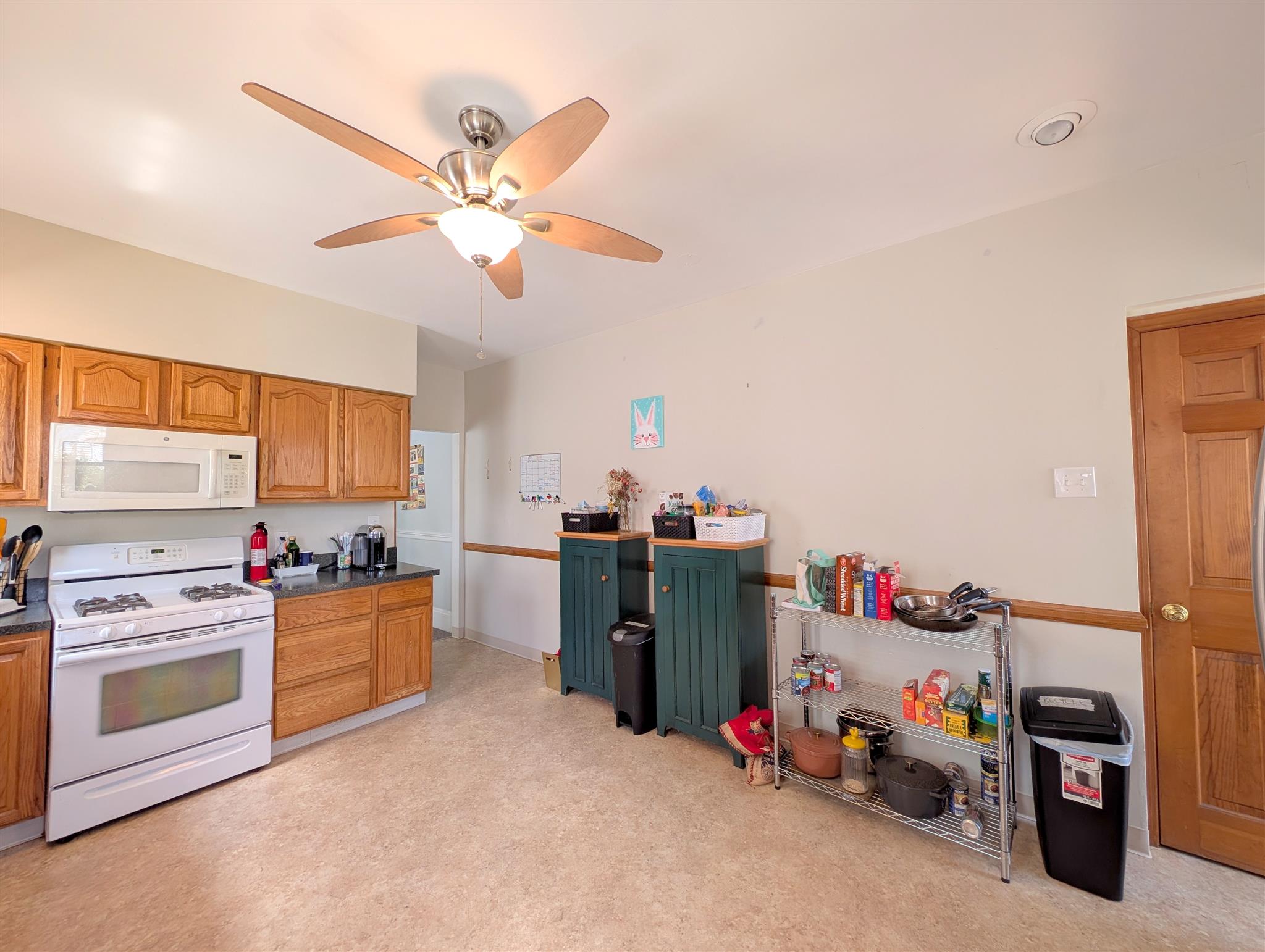 42 Lowden Ave, Powder House Square