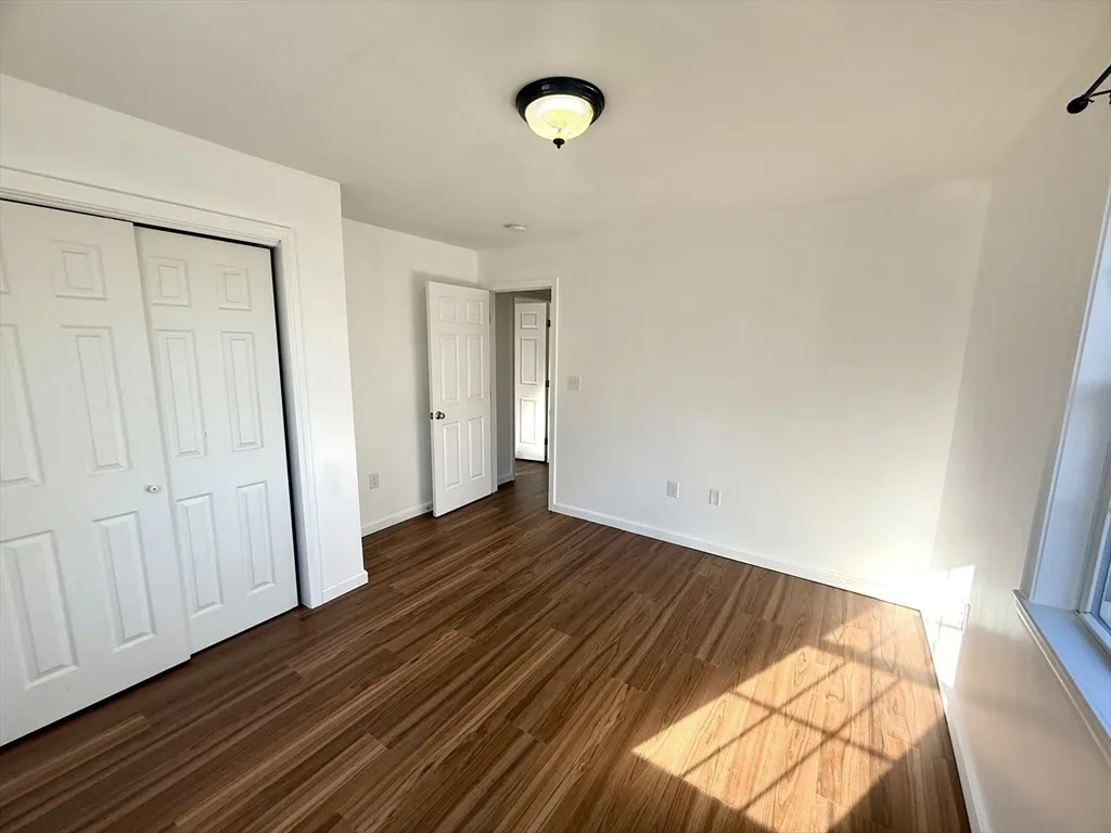 136 Eastford Rd, Southbridge