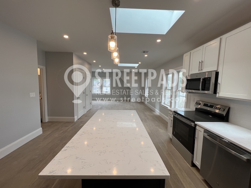 51 Fairbanks St, Brighton