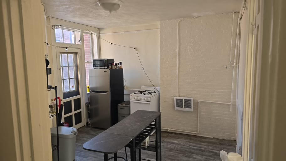 161 Endicott St, North End