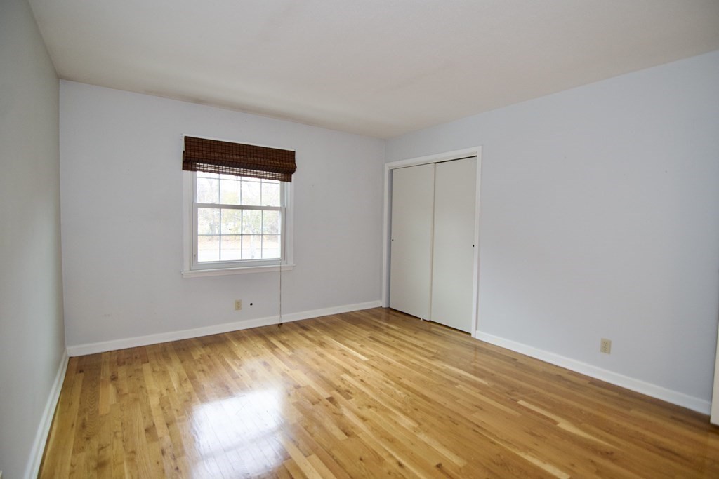 1157 Dickinson St, Forest Park