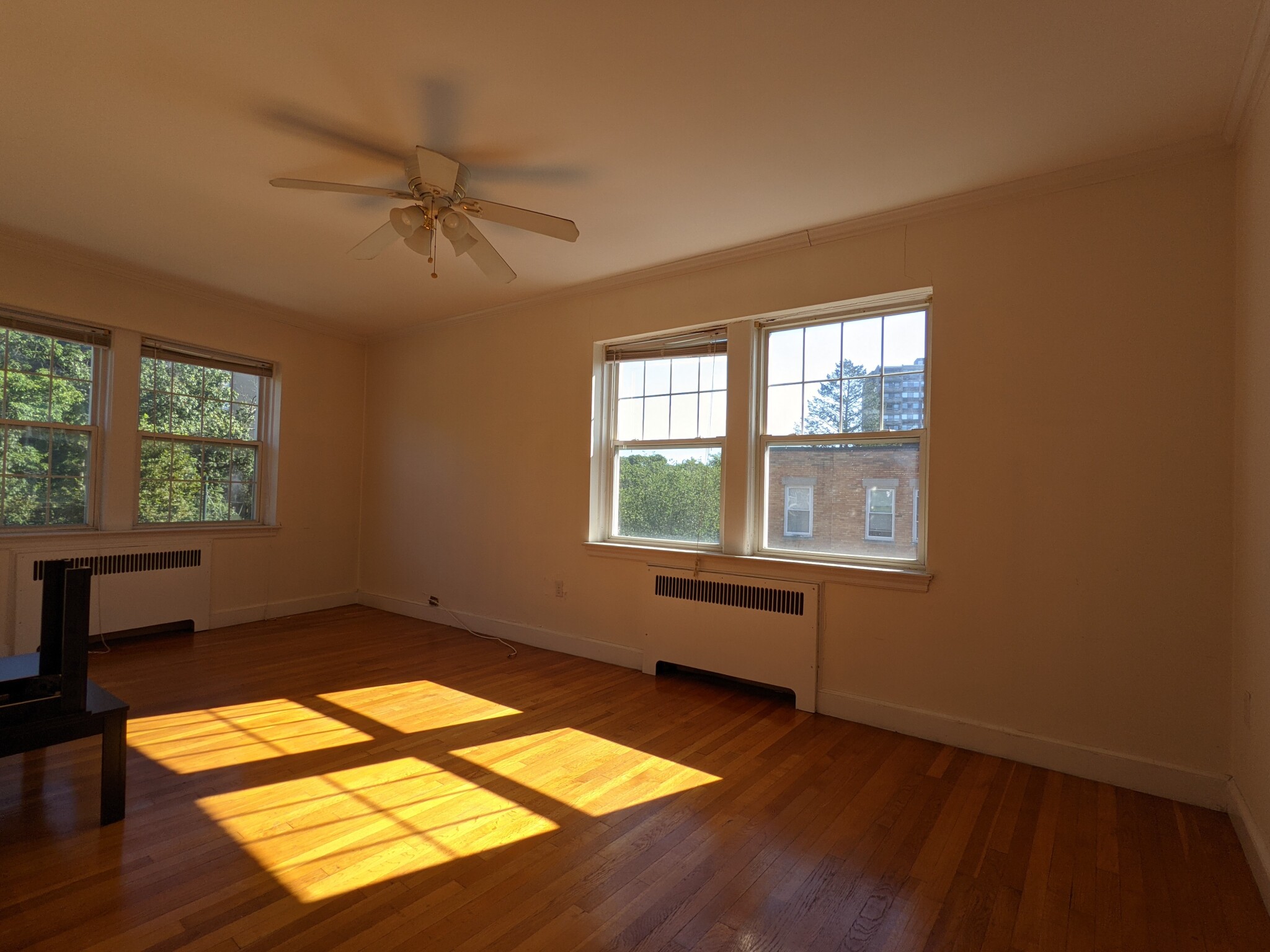 24 Fairbanks St, Brookline