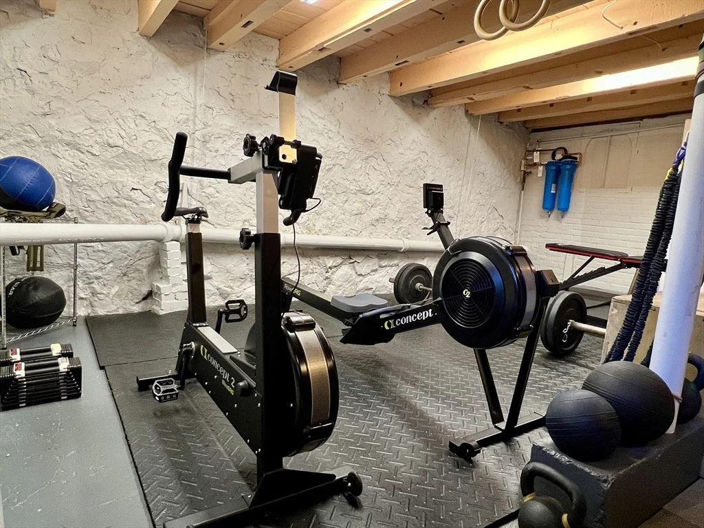 211 Forest St, Winchester