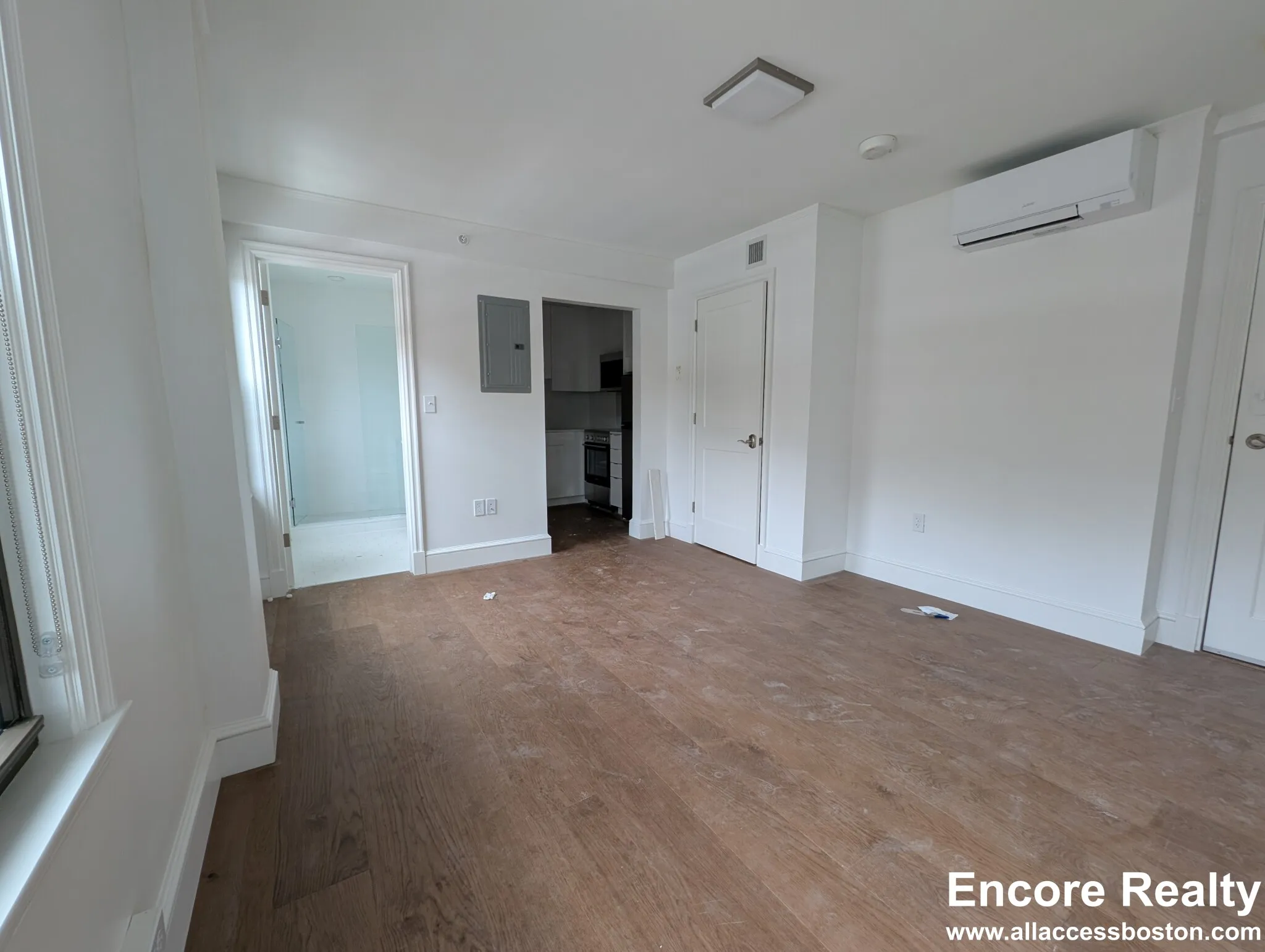 1200 Massachusetts Ave, Riverside