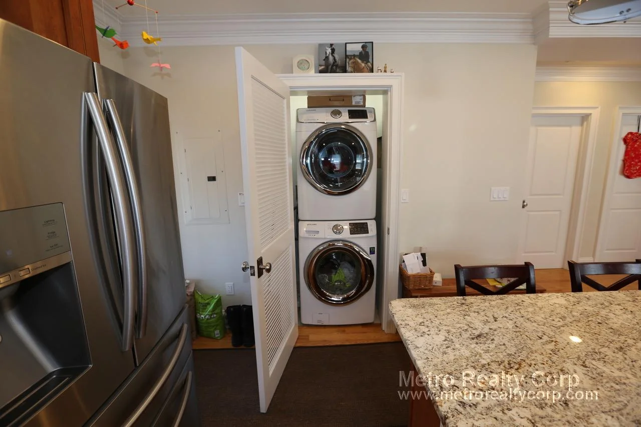 7 Acron Rd, Brookline Village