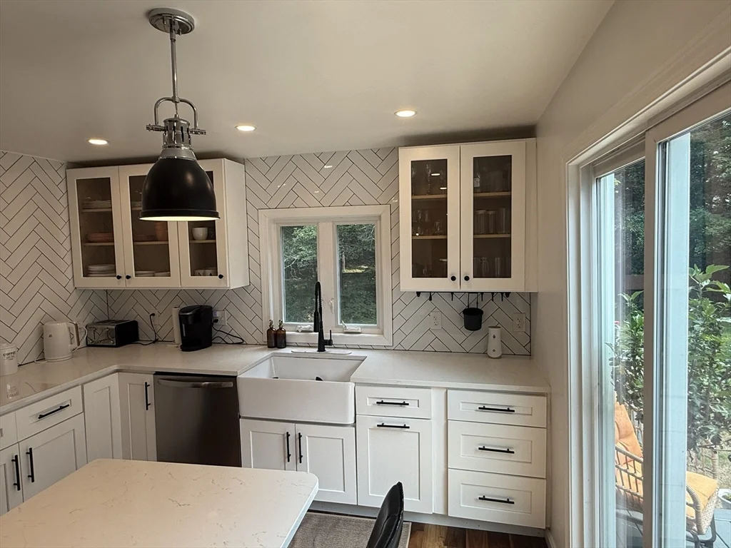 22 Linwood St, Holbrook