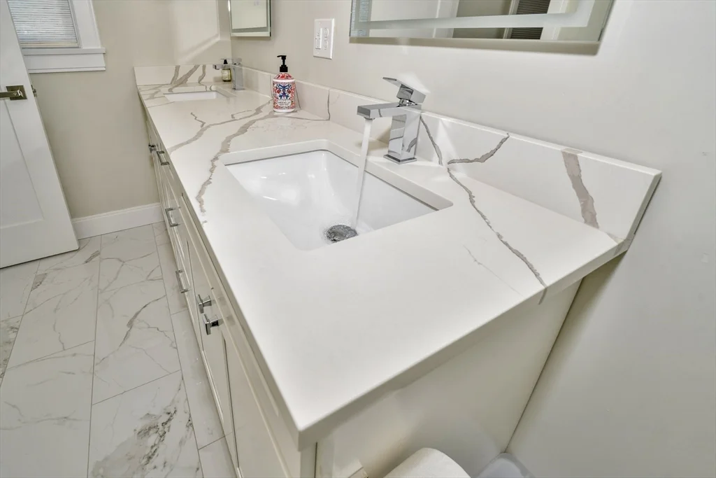 54 Williams Ave, Hyde Park