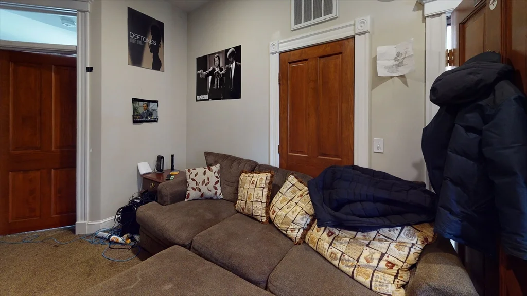 1109 Boylston, Fenway