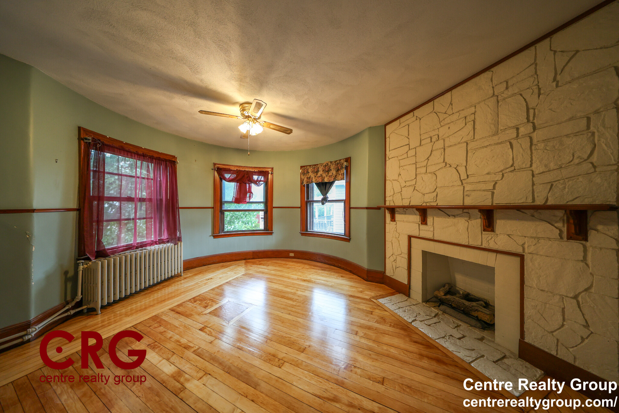 22 Grand View Ave, Prospect Hill