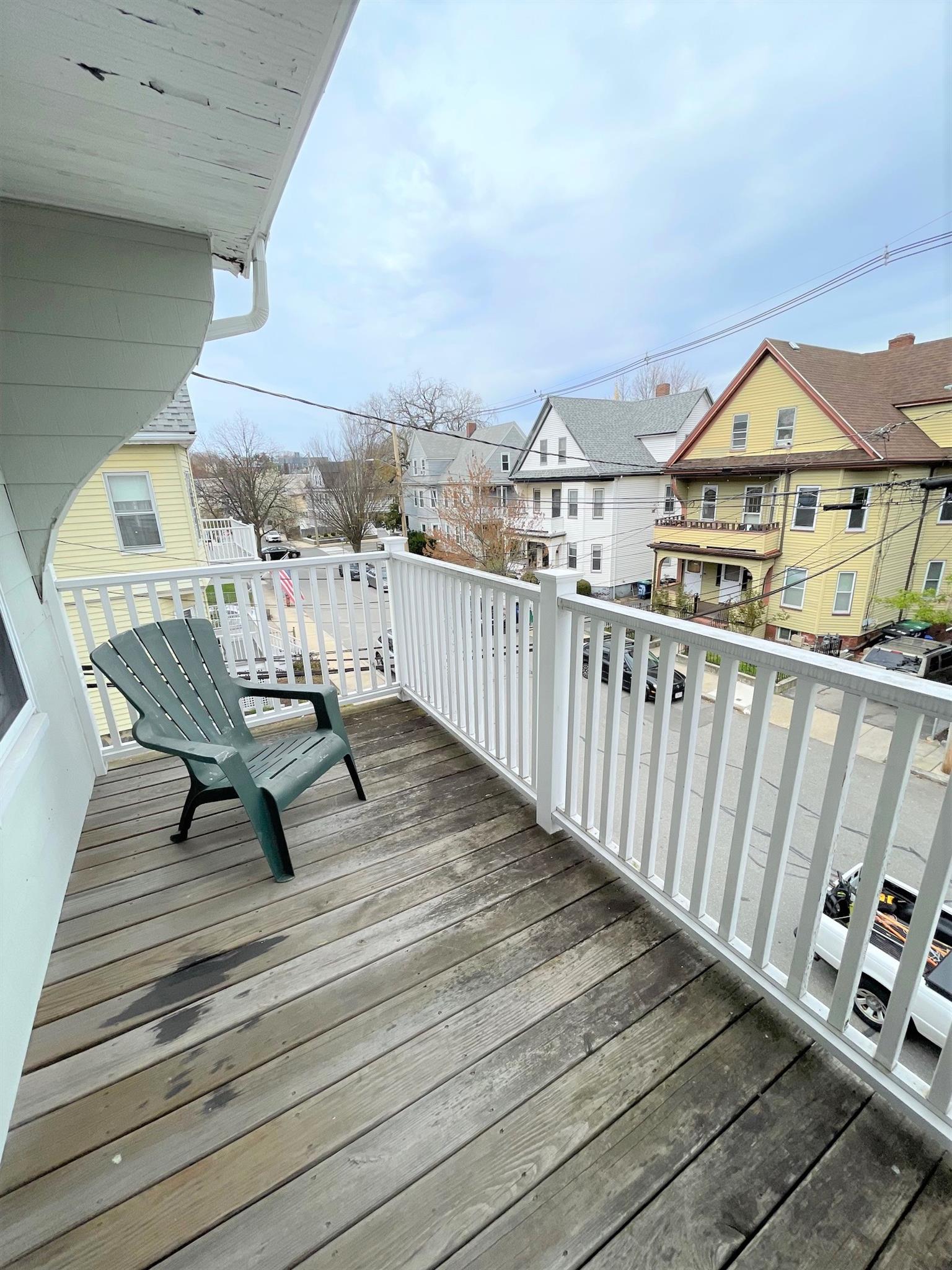 32 Pearson Rd, Powder House Square