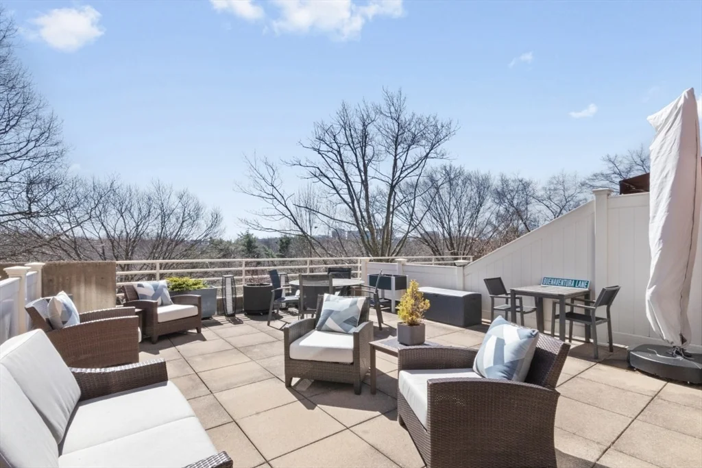 199 Coolidge Ave, East Watertown