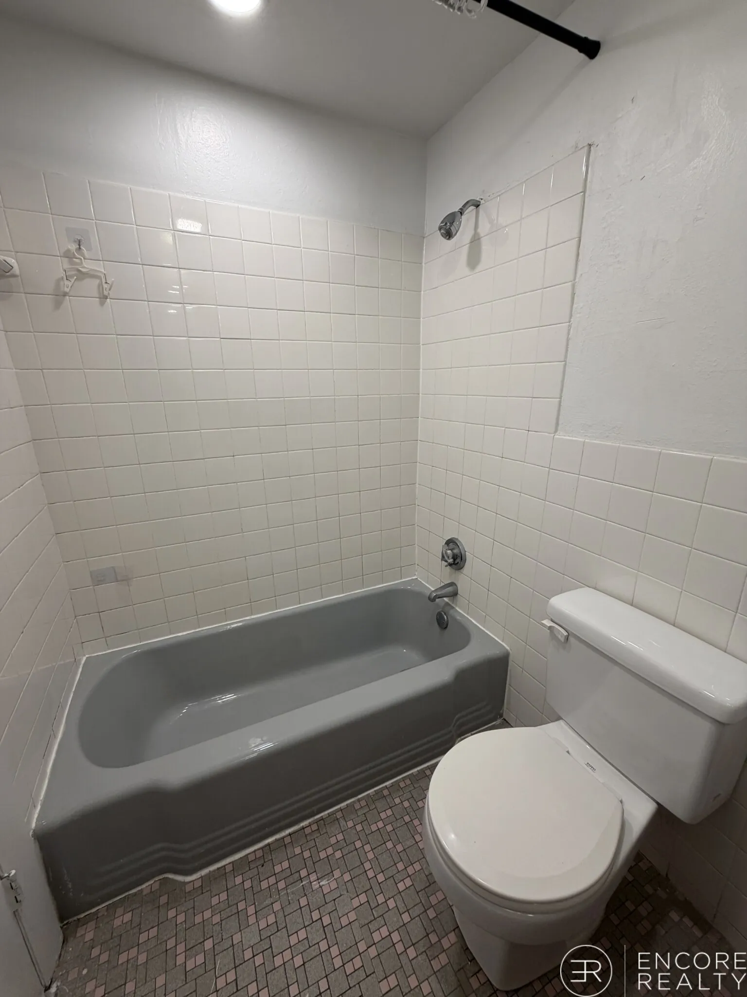 33 Lancaster Ter, Corey Hill