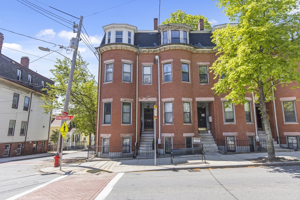 208 Washington, Chelsea