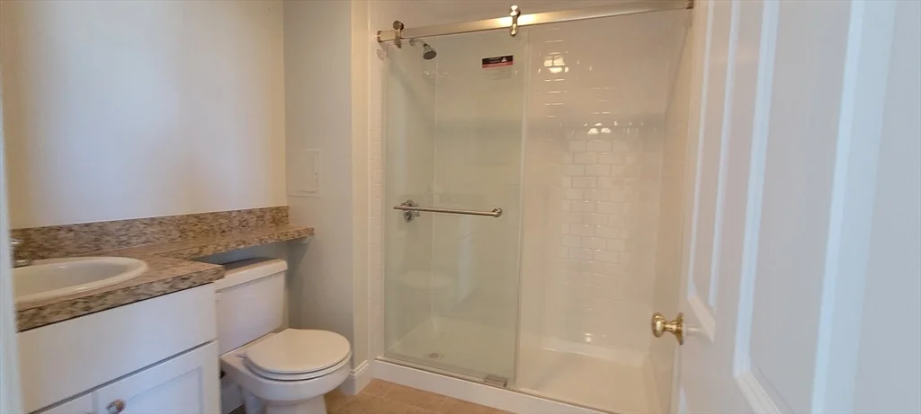 33 Randolph St, Abington