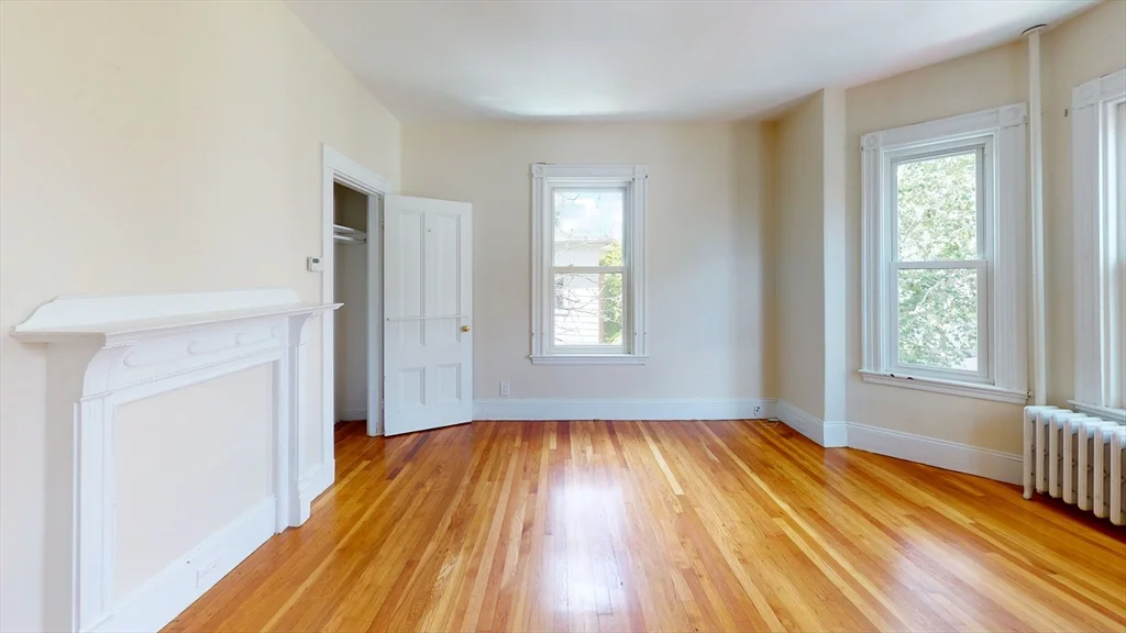 74 Saint Rose, Jamaica Plain