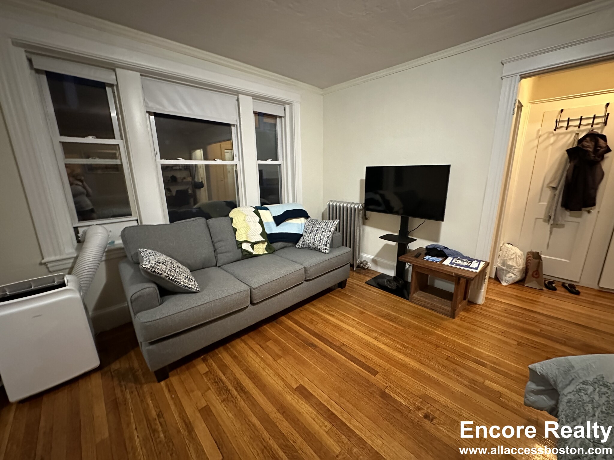 88 Washington St, Brighton