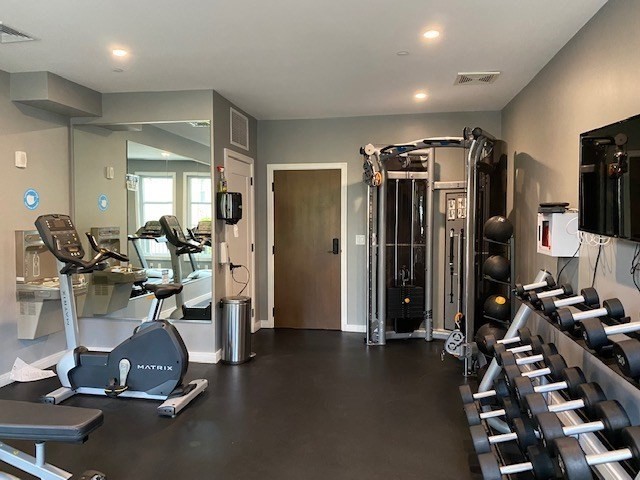 45 Burnett St, Jamaica Plain